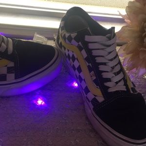 spongebob checkered vans